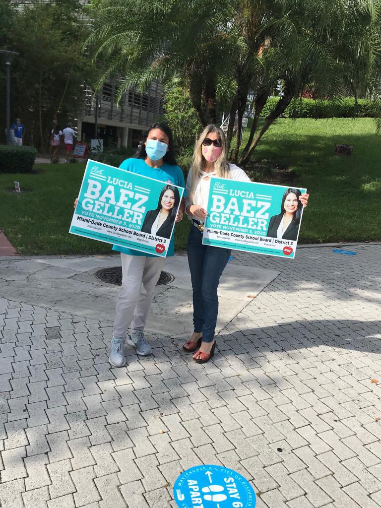 mdcpsluciabaezg's tweet photo. Thank you for coming out for Early Voting! #LaProfesora #vote82 https://t.co/HC1XnWs186