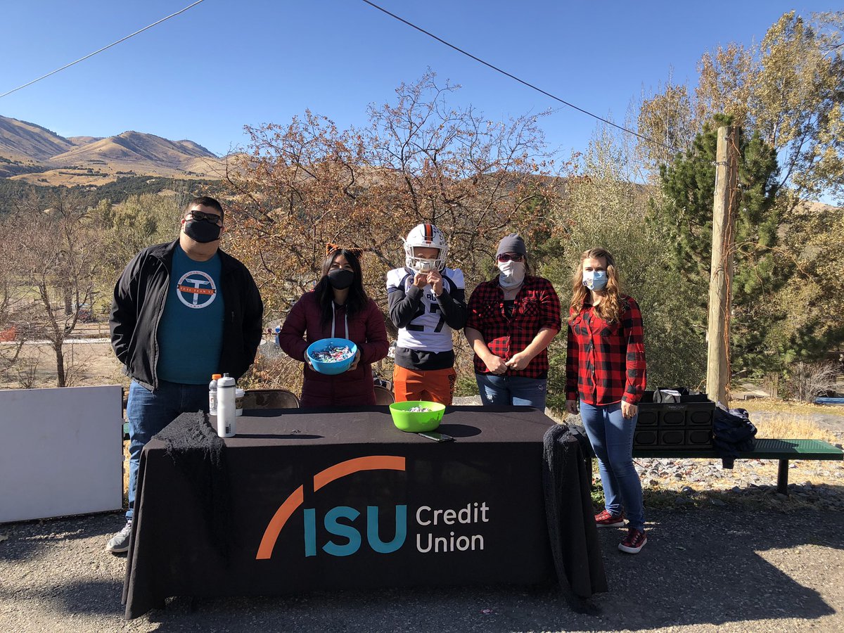 lookoutcu's tweet photo. We had a spooky good time at @ZooIdaho Zoo Boo! We love supporting our zoo, and seeing the community come out to enjoy the great weather and Halloween festivities today!
Happy Halloween from all of us! ๐๐ป
#isucu #isucreditunion #cudifference #zooidaho #halloween #zooboo https://t.co/ugn5AWTRN1