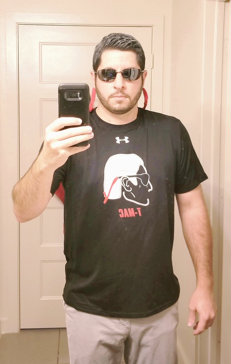 FlaskedWriter's tweet photo. Honoring one of the greats for Halloween. #RIPTMAC https://t.co/XFkKRZXWN0