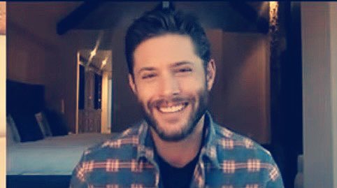 Not me being crazy making a bunch of edits. A thread. Enjoy 