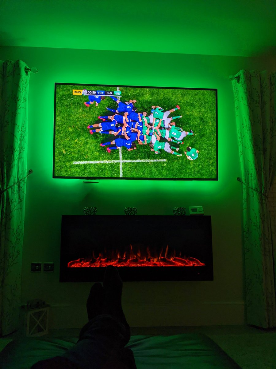 #FRAvIRE hoping for a better game to end the day