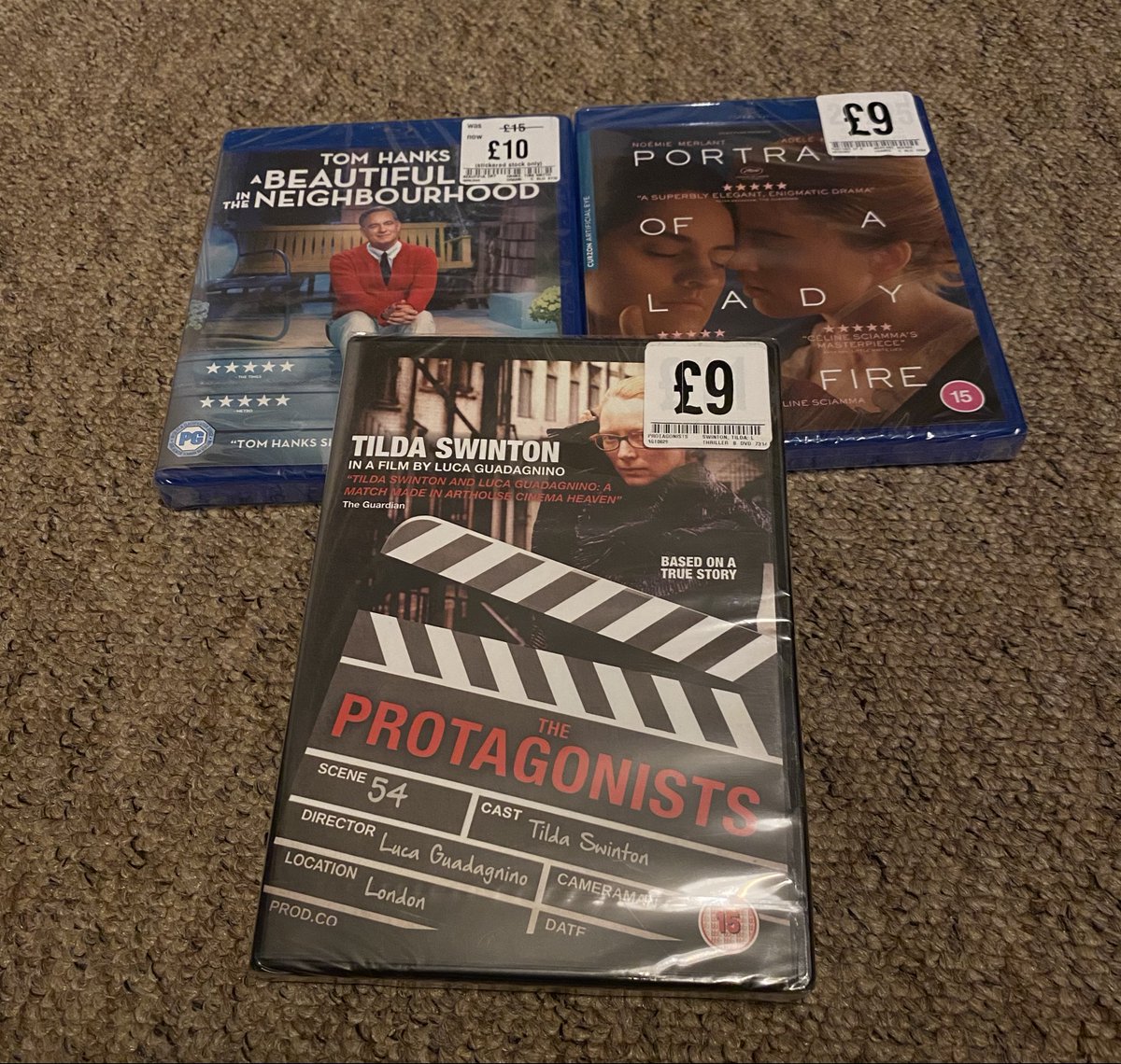 tomscali79's tweet photo. @FoppCovent another successful visit to my favourite store! #foppcoventgarden #abeautifuldayintheneighbourhood #marielleheller #portraitofaladyonfire #celinesciamma #theprotagonists #lucaguadagnino https://t.co/ywVxFSTKk4