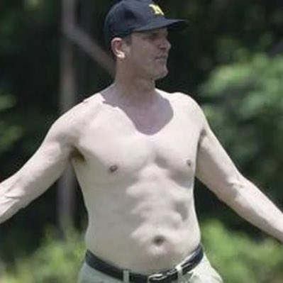 brendangumbel's tweet photo. #NewProfilePic gave the check mark back to Twitter. We’re all the way back https://t.co/Wnrfduzuqp