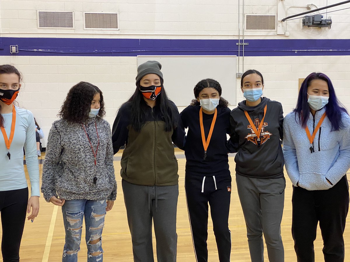markeix's tweet photo. Thanks to these young rolemodels for giving back to their community!!! Every Saturday showing up for the youth of Anchorage! #YMCA https://t.co/dUIwItrwhr