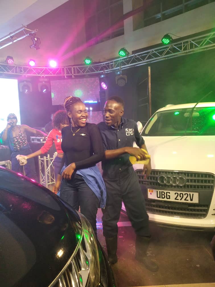 bbstvug's tweet photo. @kahlas_mase ne @MichelleSoFly3 ekintu kya bakanaabe bakitutte ku level endala #bbsomudigido https://t.co/MmmbJRkqSc