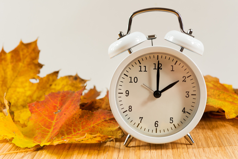 Attention <a href="/MDCPS/">Miami-Dade Schools</a> family! #DaylightSavingTime ends tomorrow. Don’t forget to turn your clocks back an hour.