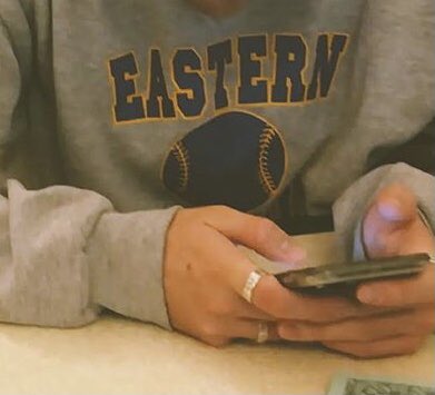 ugh ok he looks so cute in this until i see his hands. the rings make his hands so much hotter