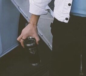 the rings. also why is he holding it like that