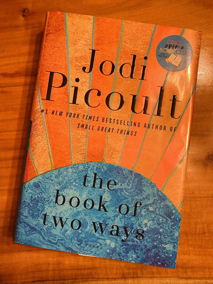 MahlBooks's tweet photo. Speaking of Mummies (Halloween non-sequitor)I finished #TheBookOfTwoWays by @jodipicoult this weekend. https://t.co/2dVpDach2S