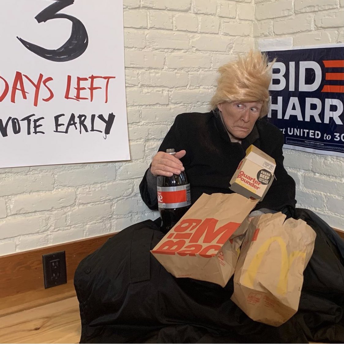 chrisharnick's tweet photo. Glenn Close’s Instagram is a real treat https://t.co/H2HCAH8SV9