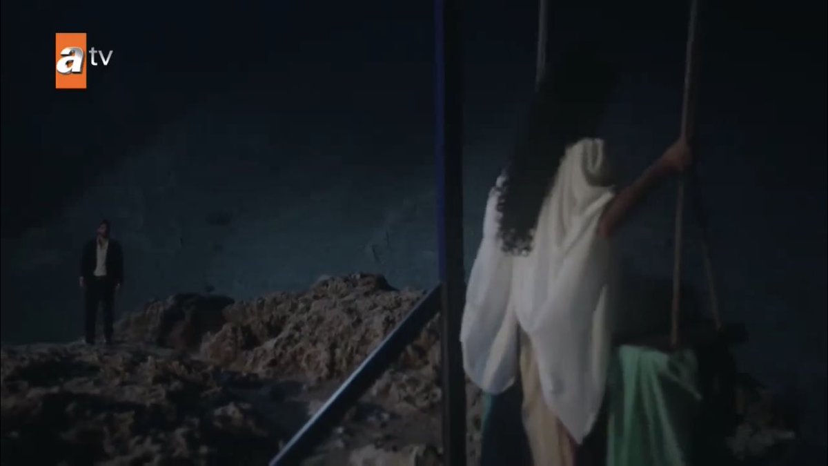 HE’S GONNA FIND HER AT THE SWING  #Hercai  #ReyMir