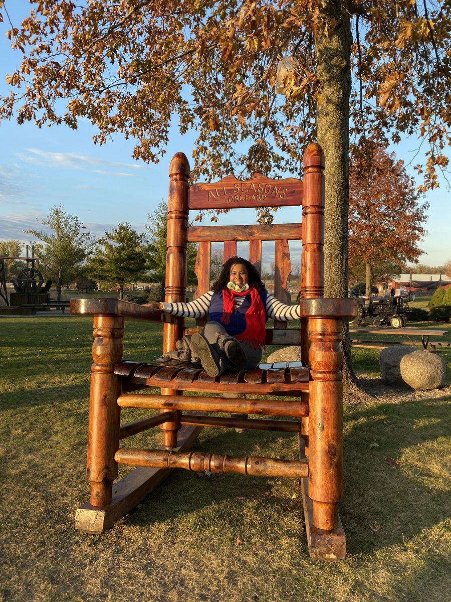 ProfTmarquise's tweet photo. Give me time ... I'm still growing! Lol π πͺ #bigkid #FallInIllinois #saturdayfun https://t.co/pg3hljosvQ