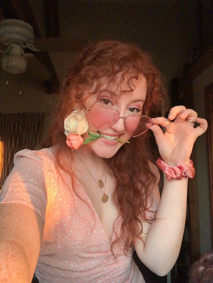 vinesnpetals's tweet photo. what, youโve never seen a redheaded Barbie before? #HarryweenNight #Halloween #Halloween2020 https://t.co/7GtmALjnQY