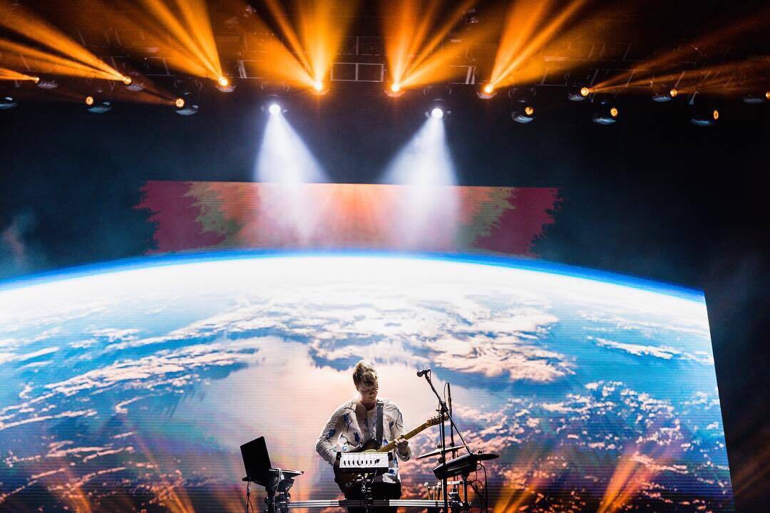 Dancing Astronaut tweet media