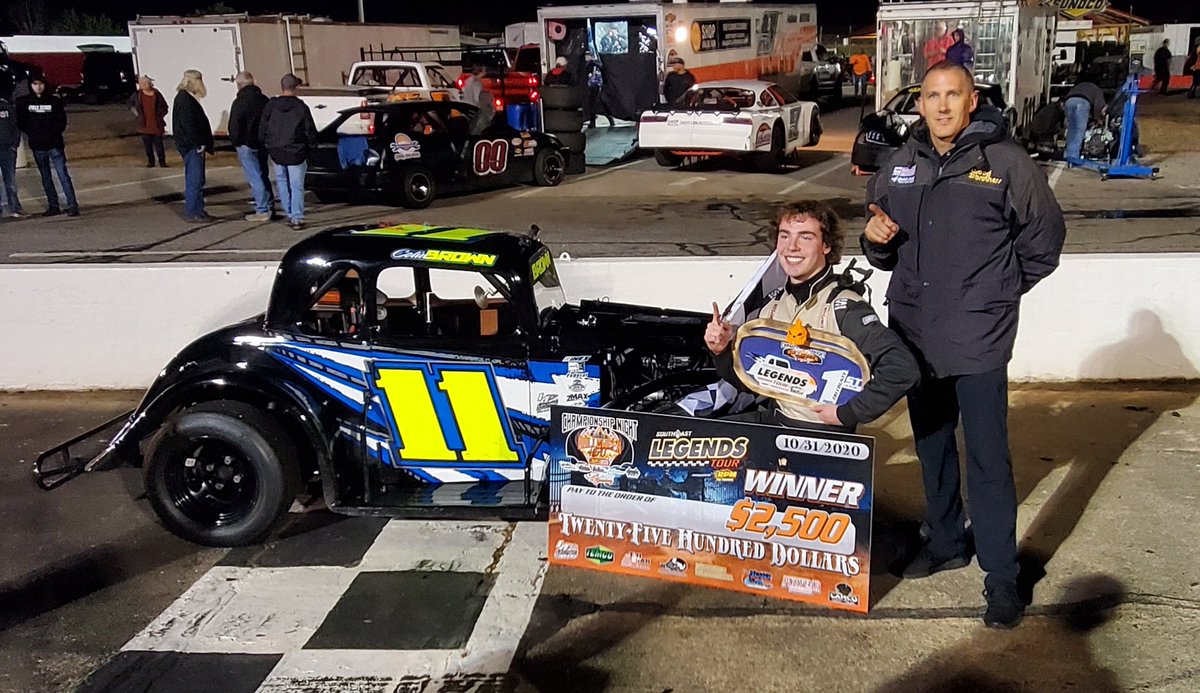 Colin Brown takes the win at Tri-County Speedway tonight and the $2,500 check in the season finale for 2020.