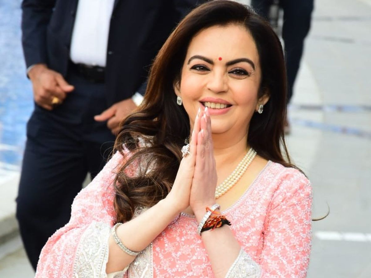 Happy 57th Birthday to Indian Philanthropist, Mrs Nita Ambani Ji. 