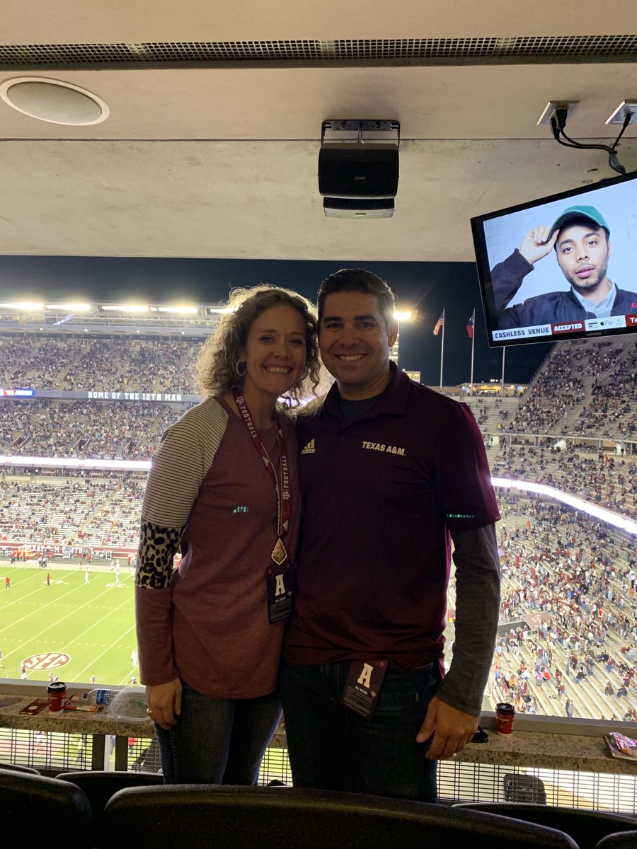 Happy to be watching the <a href="/AggieFootball/">Texas A&M Football</a> BeatTheHellOuta the <a href="/RazorbackFB/">Arkansas Razorback Football</a>  thanks to my good friend Will Oliver for hosting.  Great to be back at Kyle field!