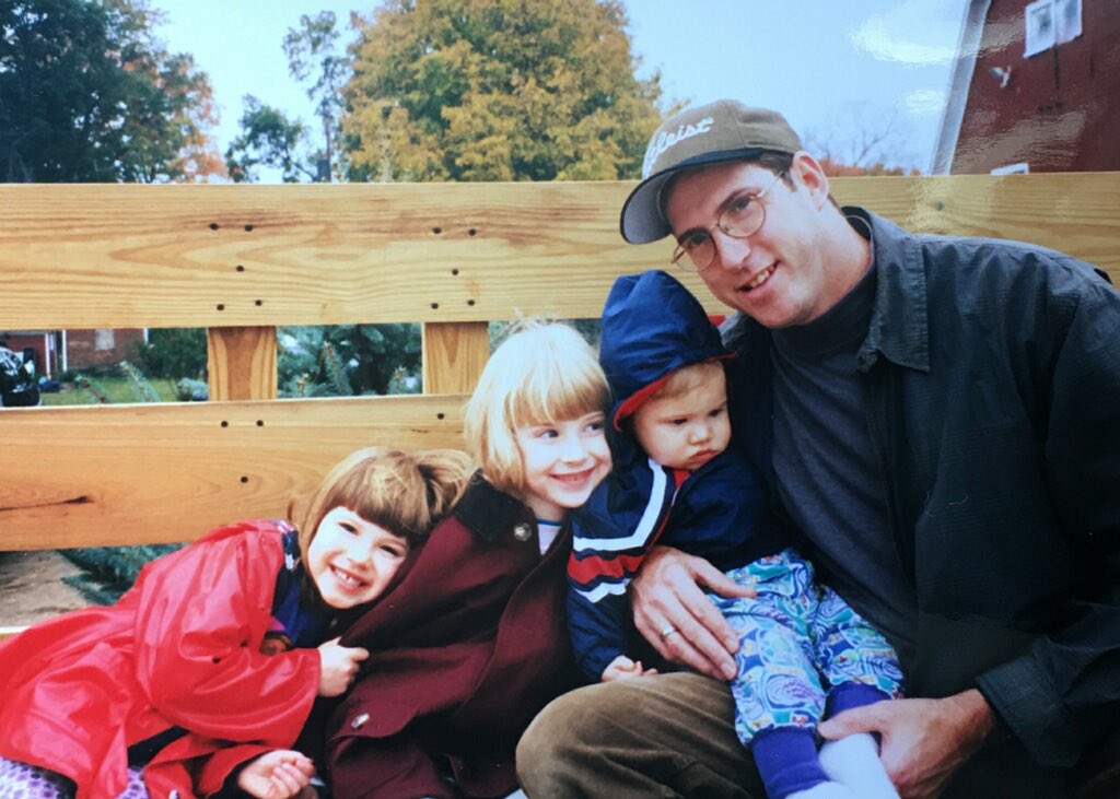 ScottRozanski's tweet photo. Flashback to a 2003 hayride in Collierville! (We had just moved to Town!) https://t.co/c4iFQ15NCL