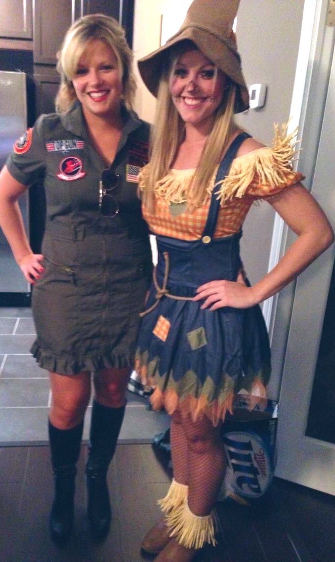 Corrig21's tweet photo. Who needs a costume when you have filters! Lol 🤷🏼‍♀️😜

#HappyHalloween  
#2020Version
#TheOriginal
#2013Flashback https://t.co/Dc64VdPPUi
