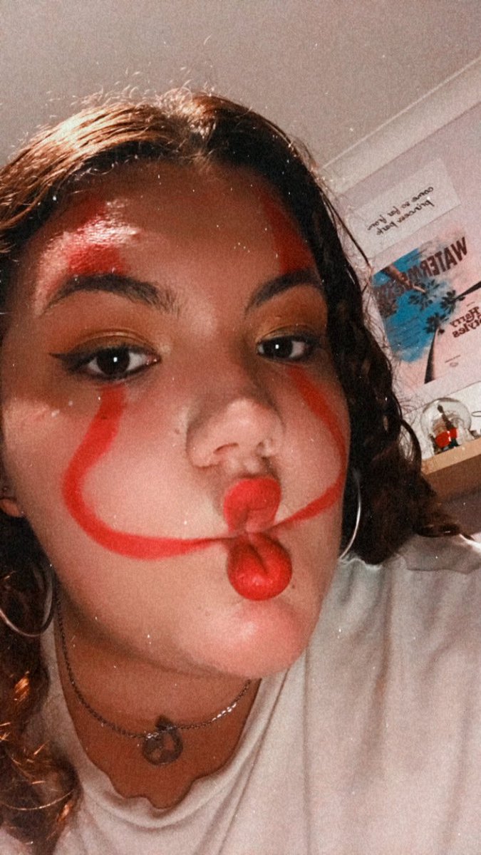 fuckiloveit1's tweet image. Why not? @amaridalhoo @LiamPayne #LPCostumeComp #LPMakeUpComp