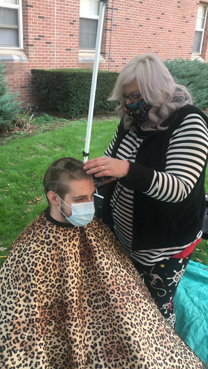 BrennanShif's tweet image. Frater Ian  getting checkered board pattern in his hat for reaching his $400 goal!
#mutheta #TKE