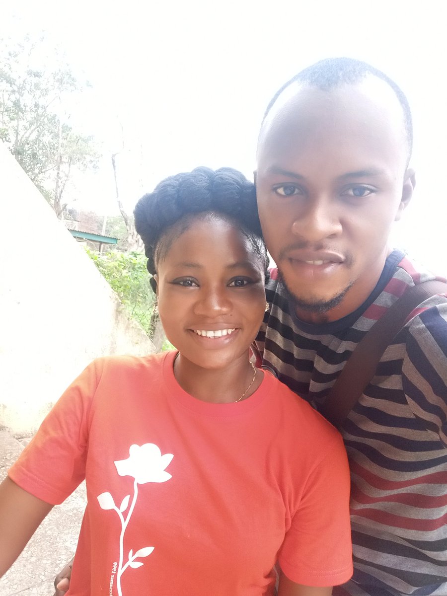 Valar_Cruise's tweet photo. Who rock this picture?
Retweets for the guy @Official_Wasiu
Like for the lady @AbijoOpeyemi
Using #HeRock #SheRock https://t.co/TXZx6nTDD1
