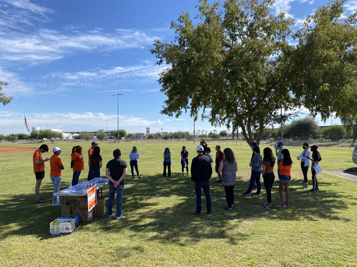 JevinHodge's tweet photo. HUGE TURNOUT TODAY! 

Thank you Mayor @KateWGallego, Minority Whip @reginaldbolding, &amp; Rep @JennJermaine for coming out this morning!! 

3 days to go! 

We still have to reach lots of voters — can you chip in $25 to help us?

Donate here: https://t.co/pt1tHwnLz8 https://t.co/KsSqacOycY