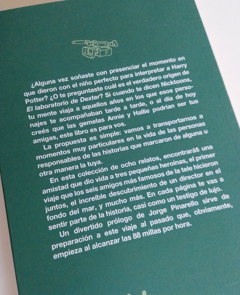 Lbaini's tweet photo. Es HOY. 
Nunca les pedí algo con tantas ganas como esto: hoy a las 22hs prendo stream de previa para el lanzamiento oficial de mi libro. Si podes estar, sería increíble. Y sino, con un RT o un ❤️ me ayudarías un montón. 

A las 22hs, acá: 
https://t.co/R8g4mJfKrh https://t.co/tzp3qZQEOl