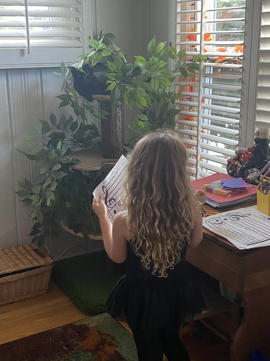 She’s giving Raven a pep talk about not feeling jealous because we still love her