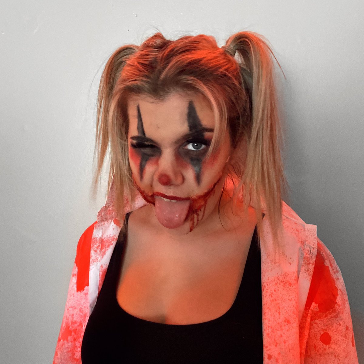 emmasmith056's tweet image. 𝕮𝖑𝖔𝖜𝖓 𝖈𝖍𝖊𝖈𝖐 🤡 @LiamPayne #LPCostumeComp #LPMakeUpComp #LPHalloween #TheLPShowAct3