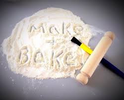 SPMVMrsPrice's tweet photo. 🧁🧁Nom nom!🧁🧁I’m loving seeing your homework projects this week! Keep them coming!! #MalvernVale #EYFS #makeorbake https://t.co/1RCsZzyilQ