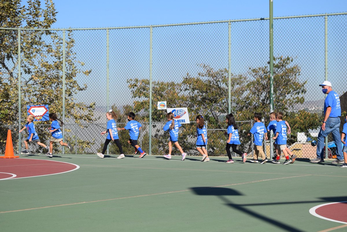 FCSlions's tweet photo. We had a blast yesterday on the final day of our virtual Jog-A-Thon! Each grade level ran individually, by class, for 15 minutes! #UltraFunRun #SchoolFundraiser #FriendsChristianSchool #OrangeCounty #YorbaLinda https://t.co/FtWiPbPPGK