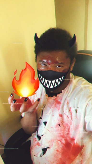 My First Halloween Stream (Dress up) Pokemon Sword and Shield #RESPAWNRecruits #BIGBRAIN  @RESPAWNProducts <a href="/tag/sub"class="tags"><span>#sub</span></a><a href="/tag/bigbrain"class="tags"><span>#bigbrain</span></a><a href="/tag/respawnrecruits"class="tags"><span>#respawnrecruits</span></a>