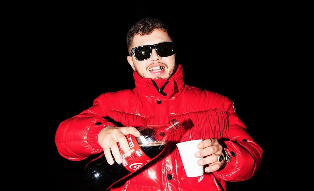 Parce que twitter ne parle principalement que de Life et 1994,Thread sur 12 des meilleurs morceaux d'Hamza 