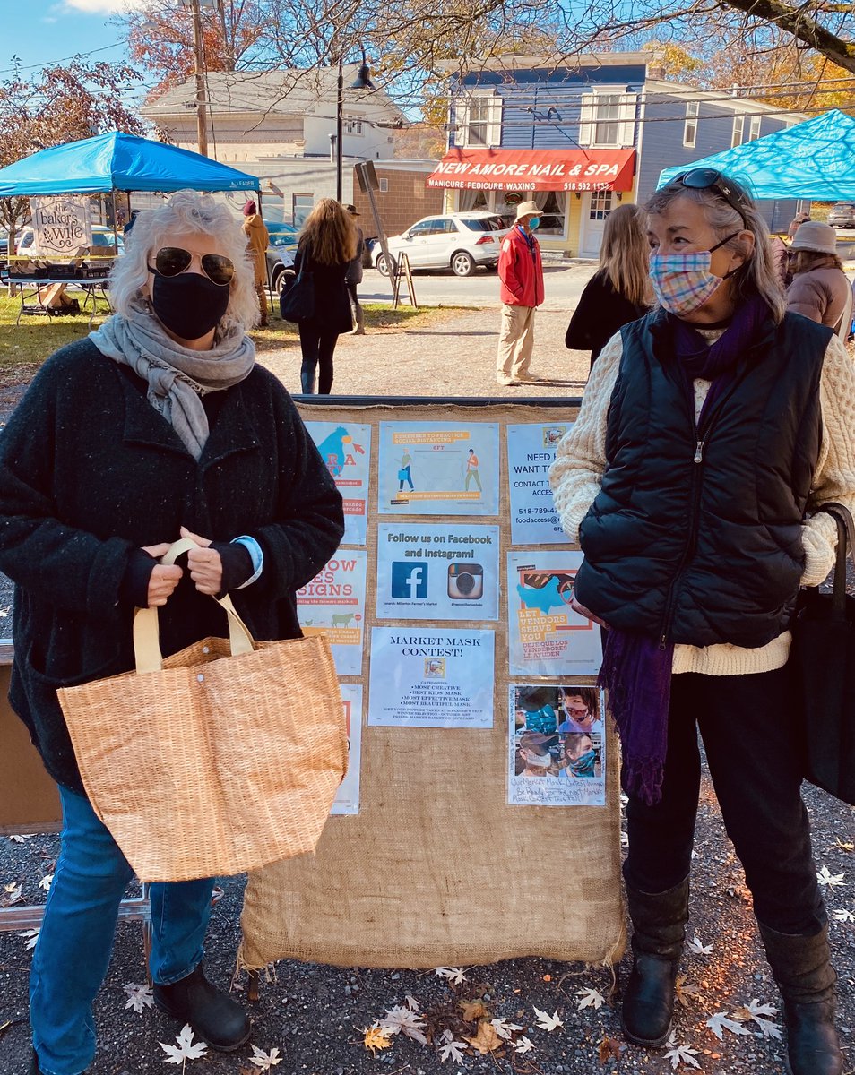dinerdialogues's tweet photo. Out and about in #AD106 #farmersmarkets #dinerstop & #sharedstreets goes greenhouse! #ILoveMyDistrict #upstateny #VOTE https://t.co/a8Q571pUio