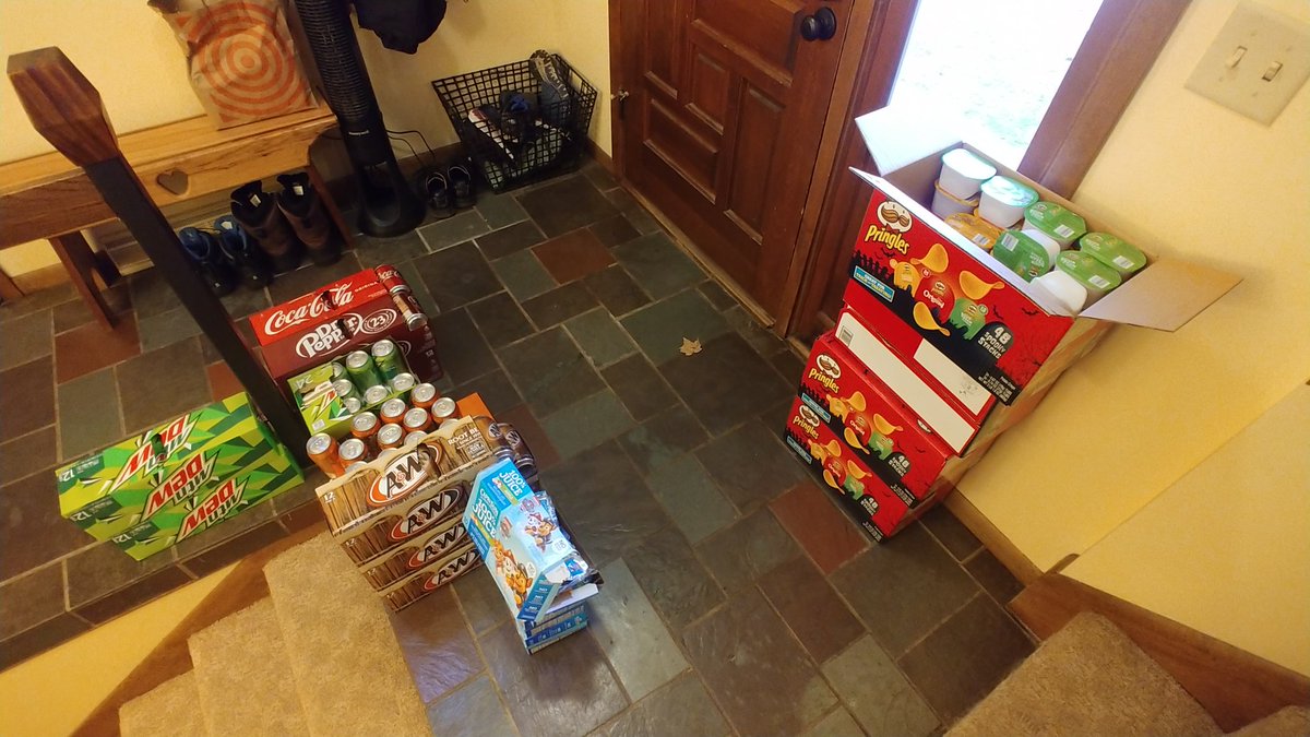 BrickedAndroid's tweet photo. Happy Halloween!  Supplies are staged and ready for the onslaught of kids.  I don't think covid is going to have much of an impact, but we'll see. #HappyHalloween2020 https://t.co/vNiK7EJJd0