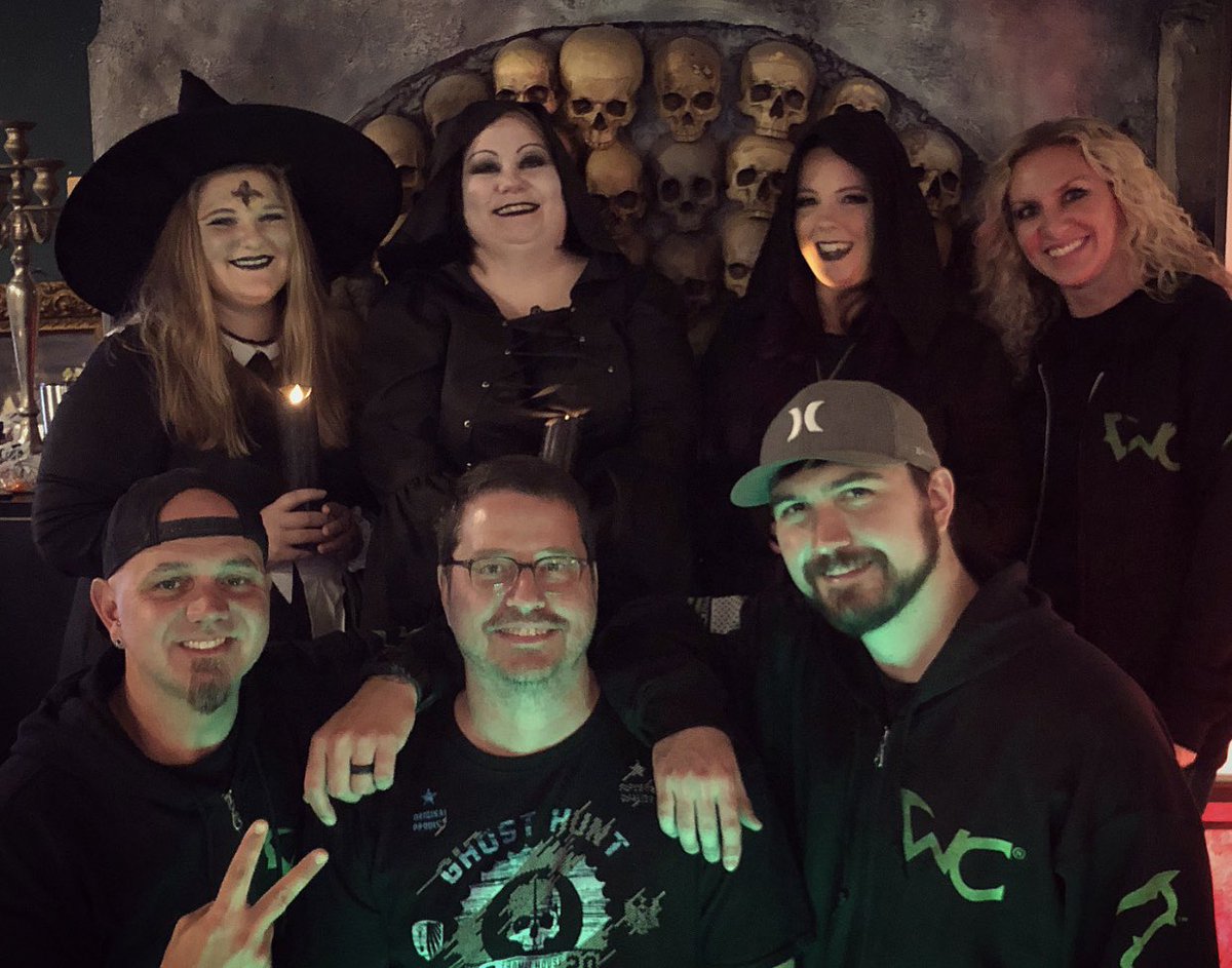 Wraith_Chasers's tweet photo. Wraith Chasinโ at The Thomas House Hotel with the Ghost Hunt Weekend crew! ๐ป
#WraithTour2020 https://t.co/LNOei8foSX