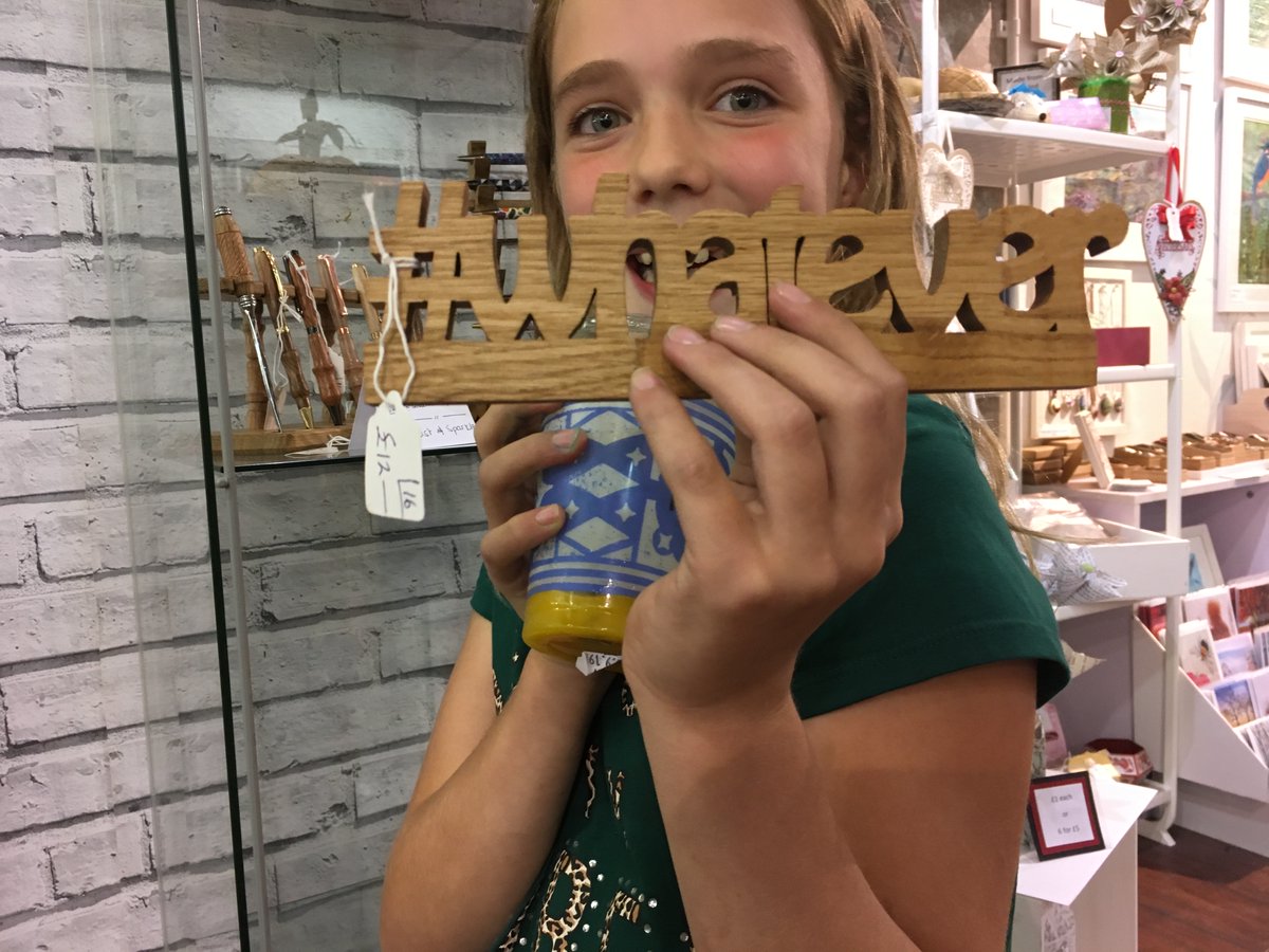 sawdustnsparkle's tweet image. Wall, door, or desk signs #MadeToOrder Your choice of wording. £15 for up to 10 characters. +£1 per extra character. £1p&amp;amp;p. Symbols &amp;amp; shapes can also be done. Ready to post within a week #WallSign #DeskSign #DoorSign #PhotoProp #TeacherGift Solid reclaimed oak 🌳🌲#GiftIdeas