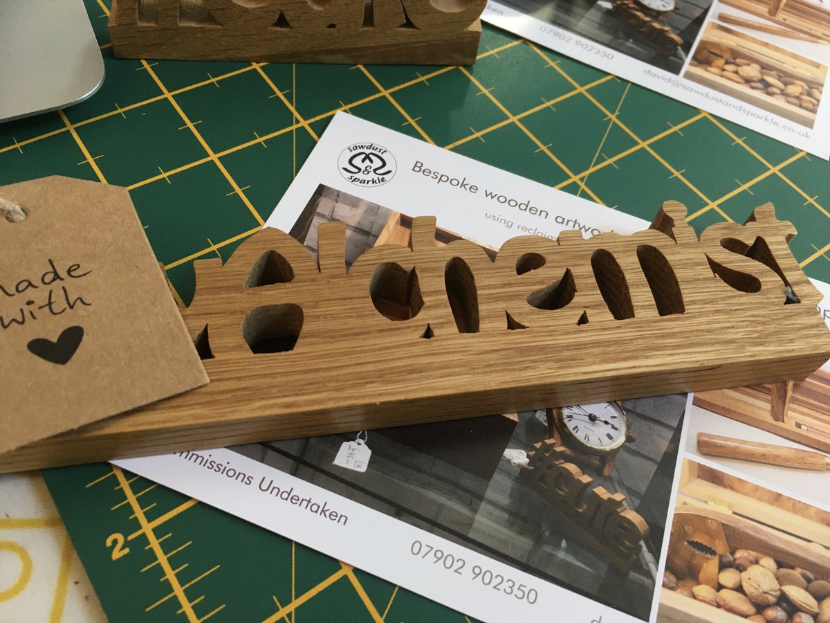 sawdustnsparkle's tweet image. Wall, door, or desk signs #MadeToOrder Your choice of wording. £15 for up to 10 characters. +£1 per extra character. £1p&amp;amp;p. Symbols &amp;amp; shapes can also be done. Ready to post within a week #WallSign #DeskSign #DoorSign #PhotoProp #TeacherGift Solid reclaimed oak 🌳🌲#GiftIdeas