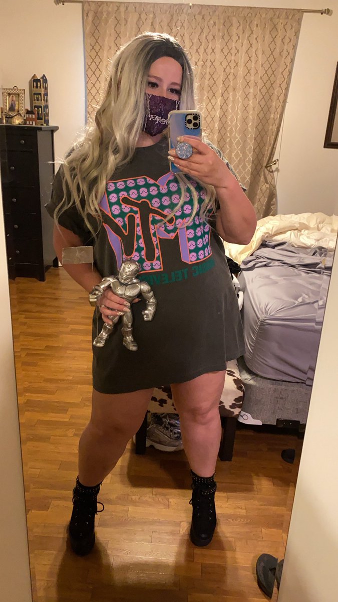 MonsterMalibu's tweet photo. I-I’ll be your Enigma @ladygaga #gagaween @vmas #vmas2020 https://t.co/lc0gfaYgBb
