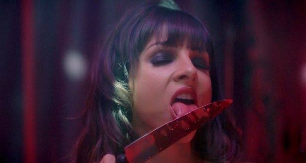 30.Quem: Karyn KusamaFilmes que dirigiu: Garota Infernal (2009), Æon Flux (2005) e O Peso do Passado (2018)Filme de terror favorito: Habit (2017)Diretora do filme favorito: Janell Shirtcliff