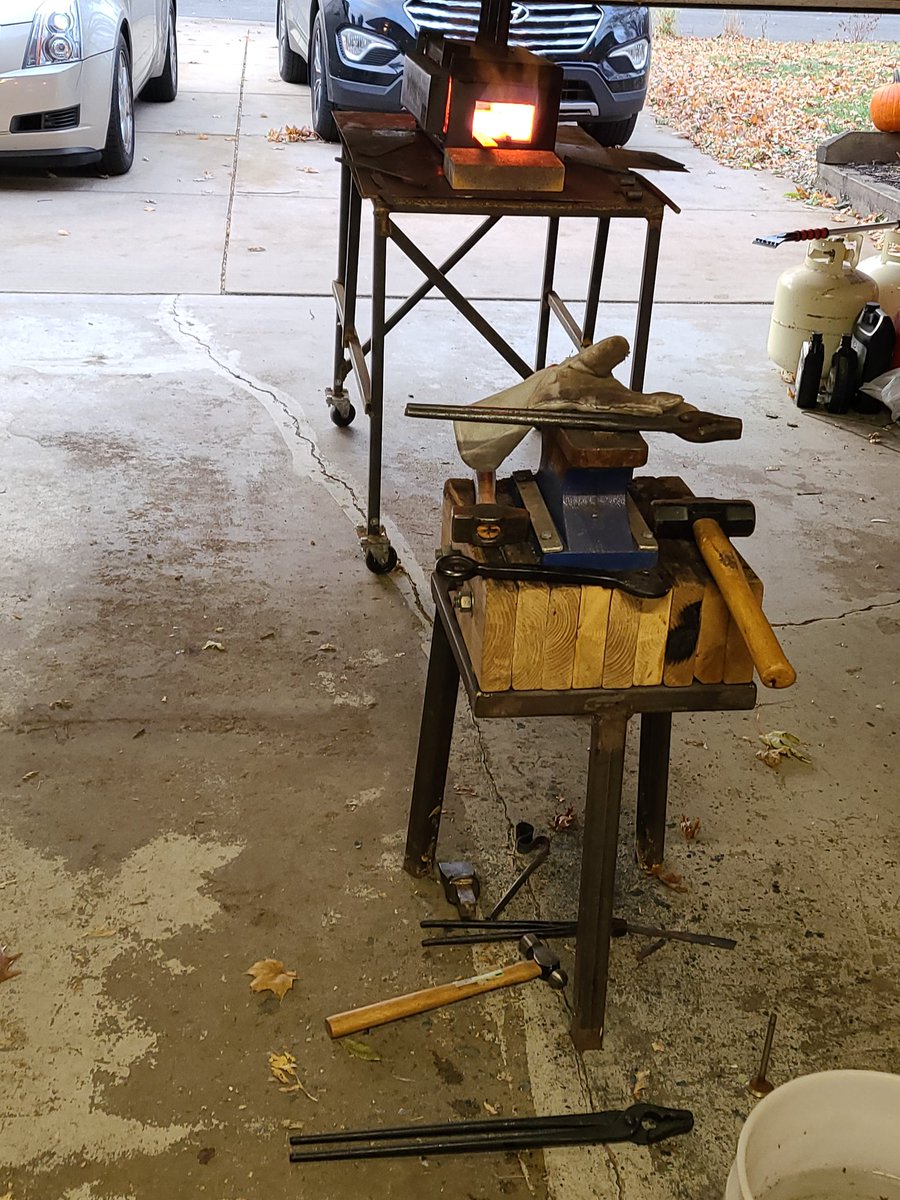 CLOUTIERSEC's tweet image. Winter is upon us and so is forging season!! 
#forgelife #stressrelief #love