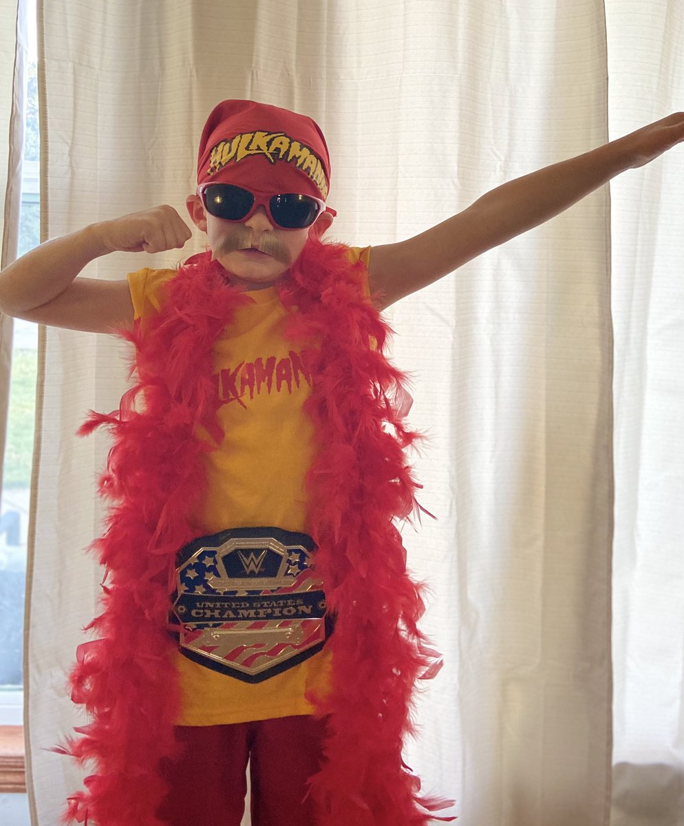 WrestlerLegends's tweet photo. @HulkHogan I was super excited when my 6 yr. old said he wanted to be Hulk Hogan! #HappyHalloween https://t.co/OHYZkxNg4Q