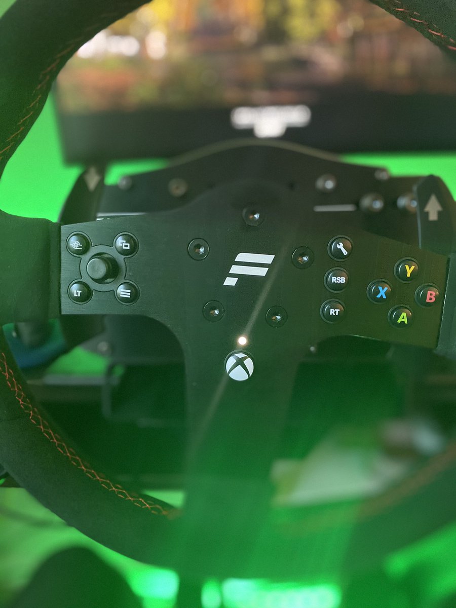 ItsOhWhen's tweet photo. Just out for a Saturday afternoon drive with @fanatec @ForzaHorizon @MazdaUSA @ASTROGaming #gaming #simulator #weekend https://t.co/F37NSMyc16