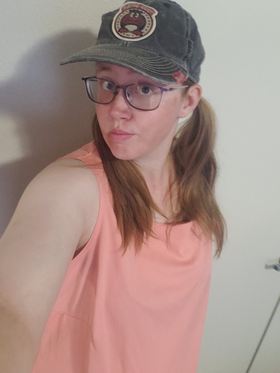 Happy Halloween! Don't @ me because I can't do braids. But Meg will be looping in #DeadbyDaylight with <a href="/lazerman27/">Berta Delira</a> and Cynda here: twitch.tv/NatsNeko