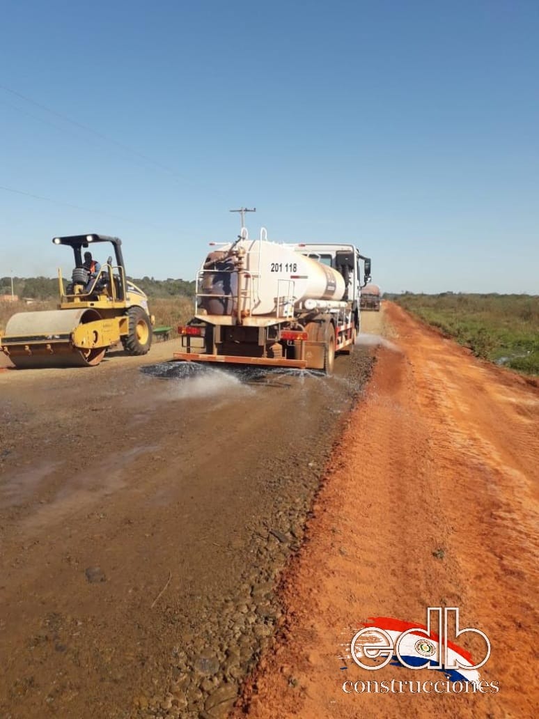 edbconstruccion's tweet photo. Compartimos avances importante de nuestra obra Santa Clara - Jhugua Rey - Choré, Departamento de San Pedro, más info 👉 https://t.co/6j689NhXLx https://t.co/FV5ucxd8Lj