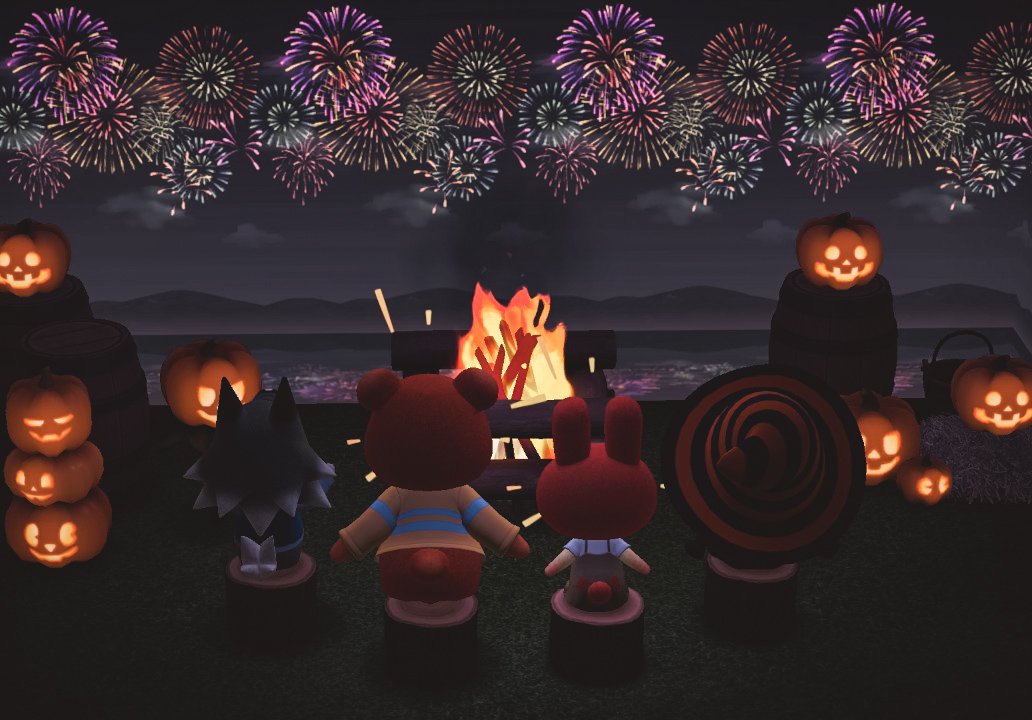 3 | BonfiresTo commemorate the event, druids built huge bonfires (bone + fire), where people gathered to burn crops and animals as sacrifices to Celtic deities. When the celebration ended, they re-lit their hearth fires from the holy bonfire to protect them during the winter. 