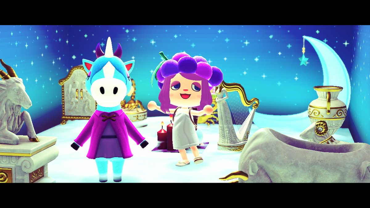 Moctezulan's tweet photo. Two costumes, two characters! Can you guess who? @supergiantgames #AnimalCrossing #ACNH #NintendoSwitch https://t.co/owmQ8N8kI1