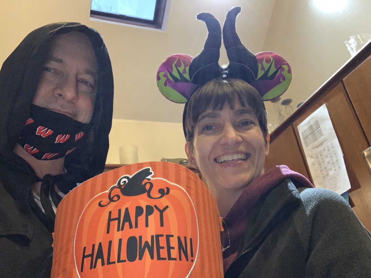 WHSTerrell's tweet photo. Happy Halloween! #TryingtoKeepitNormal #HalloFest #DogShark #ItsSupposedtobeaBearbutheLookslikeanEwok https://t.co/6lYpgTjcws