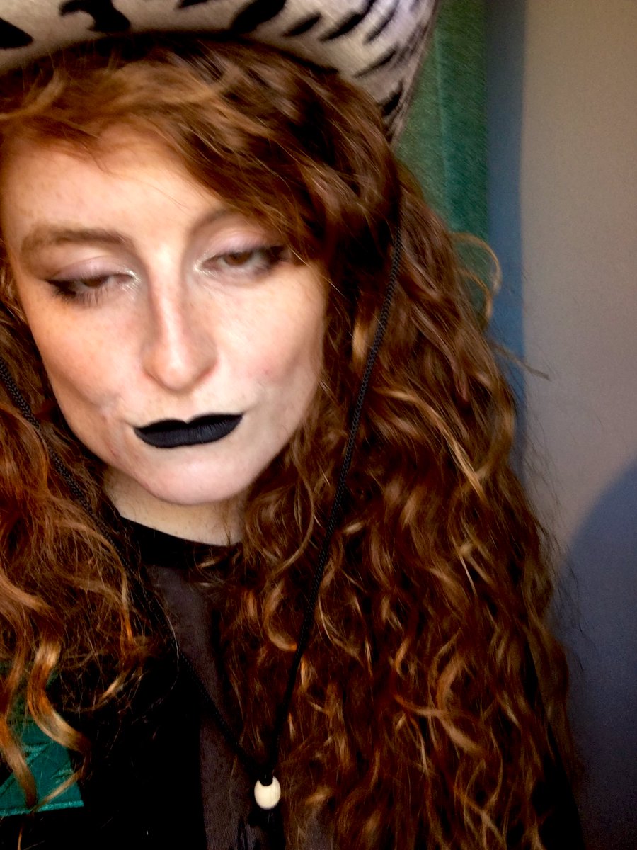 gimme_ur_teeth's tweet photo. håþþ¥ hållðwêêñ ? https://t.co/xXnm7ucEVI